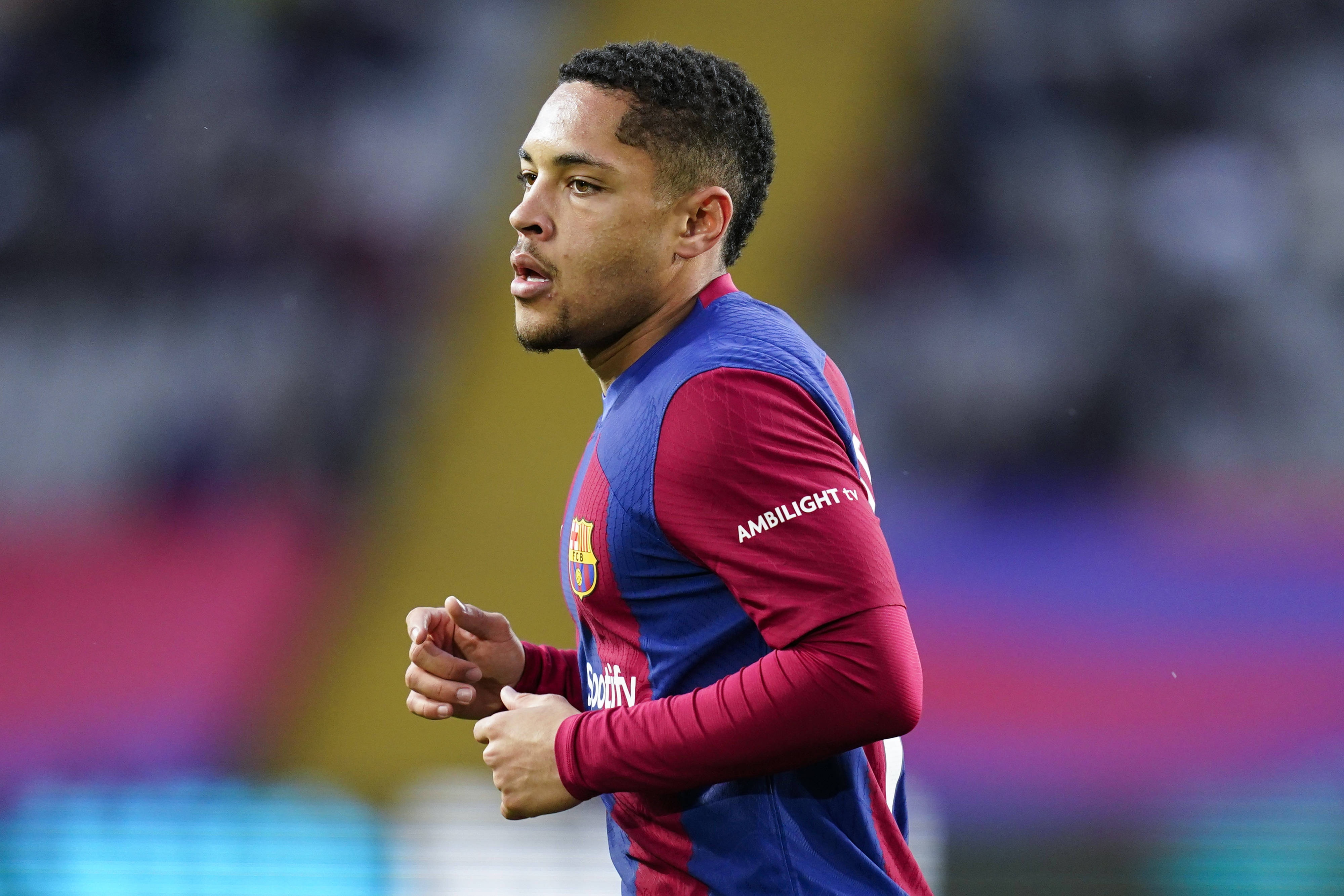 开云下载网址-德科谈罗克：我们没有给他足够支持；他成了抨击巴萨引援的受害者